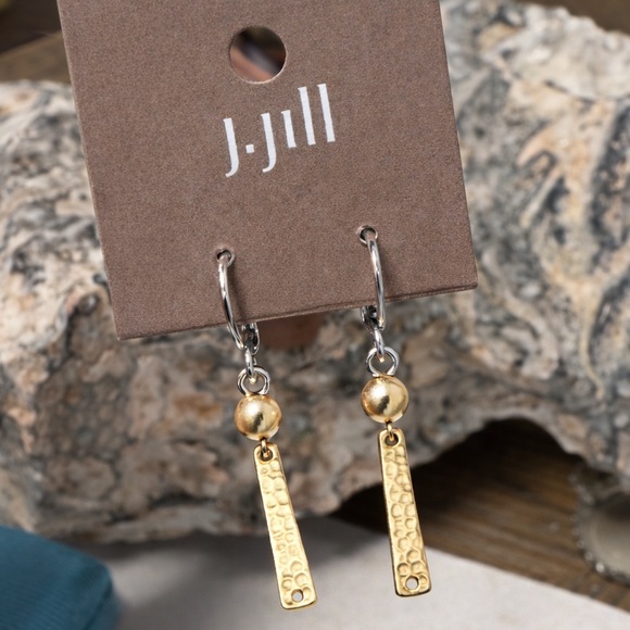 J. Jill Textured Gold Bar Dangle Earrings NWT (BJ111) - Picture 2 of 6